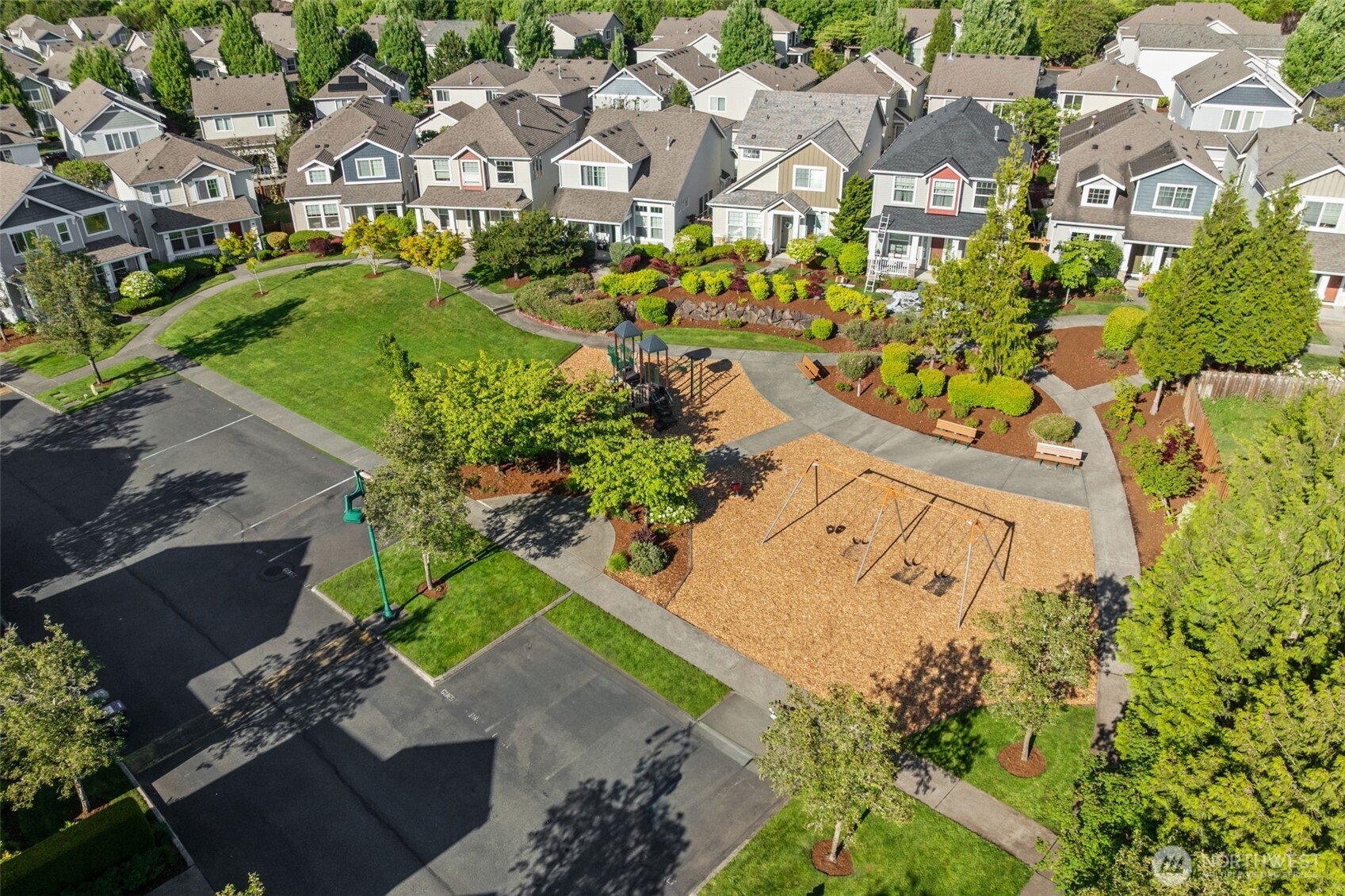 6529 Elizabeth Loop SE Auburn WA 98092