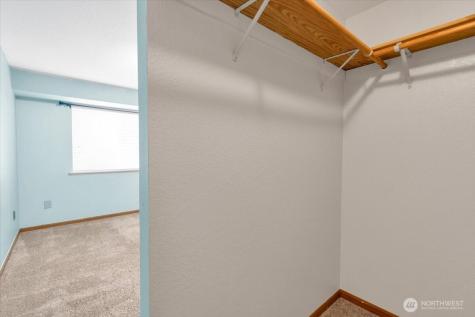 5706 99th Street Ct E Puyallup WA 98373