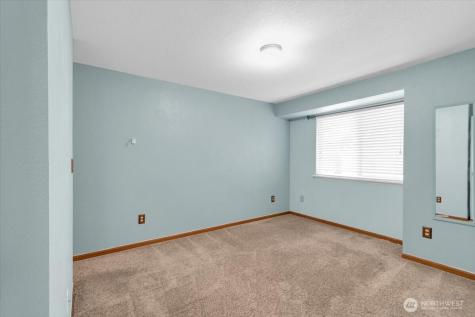 5706 99th Street Ct E Puyallup WA 98373