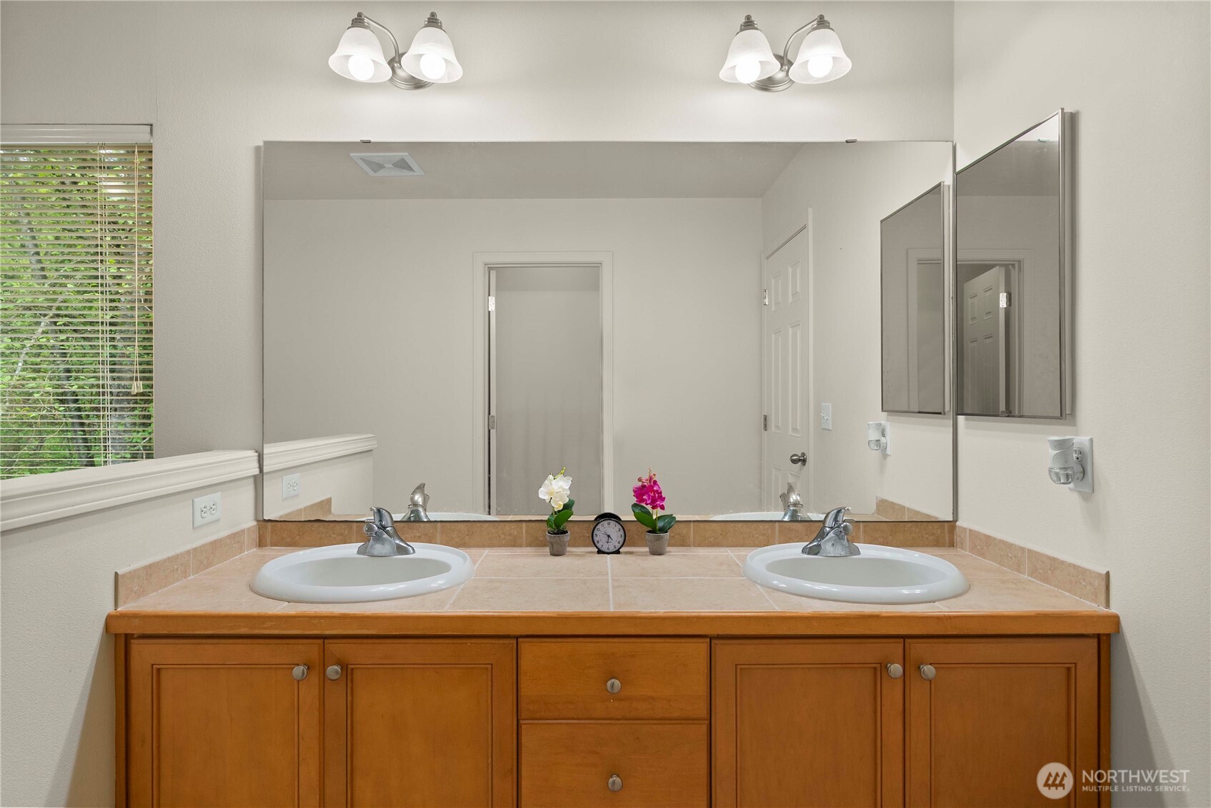 28459 34th Avenue S Auburn WA 98001