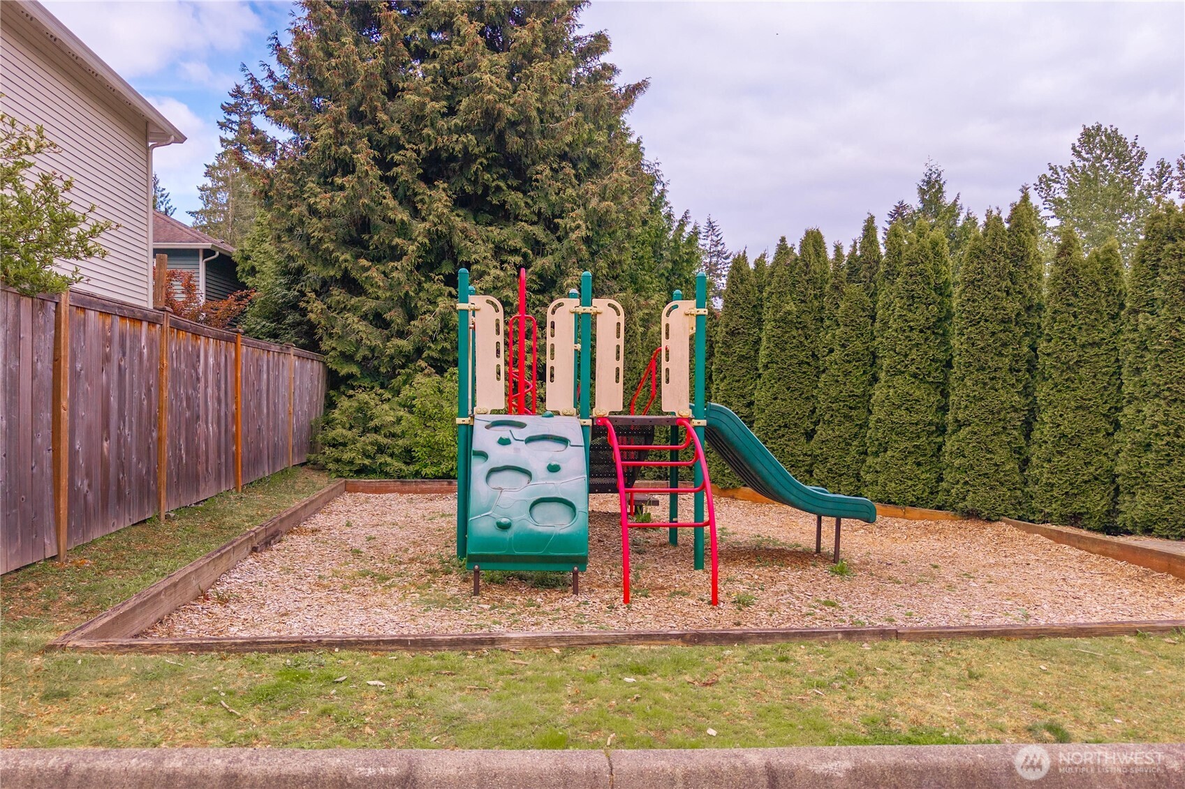 28459 34th Avenue S Auburn WA 98001