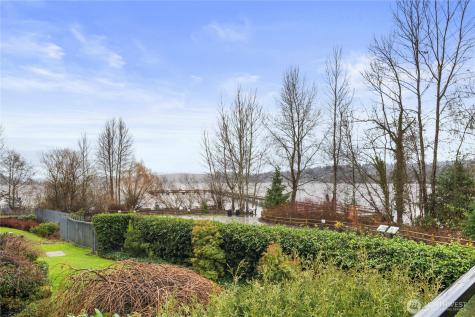 6121 NE 175th Street Kenmore WA 98028