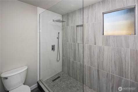 6121 NE 175th Street Kenmore WA 98028