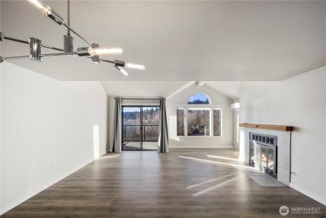 6121 NE 175th Street Kenmore WA 98028