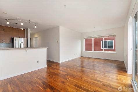 2440 Western Avenue Seattle WA 98121