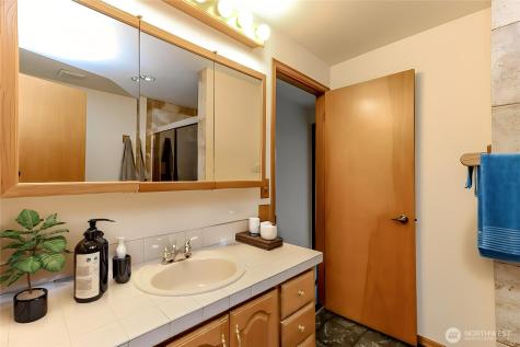 32612 3rd Place S Federal Way WA 98003