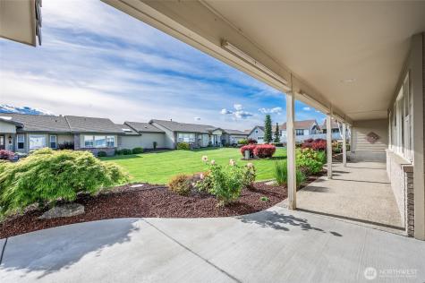 1380 Eastmont Avenue East Wenatchee WA 98802