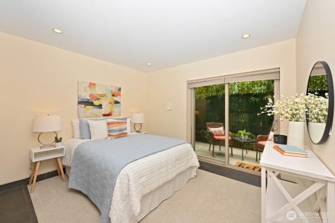 8218 2nd Avenue NE Seattle WA 98115