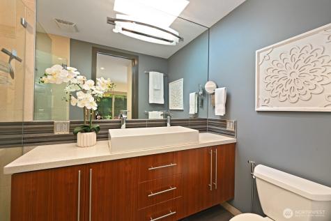 8218 2nd Avenue NE Seattle WA 98115