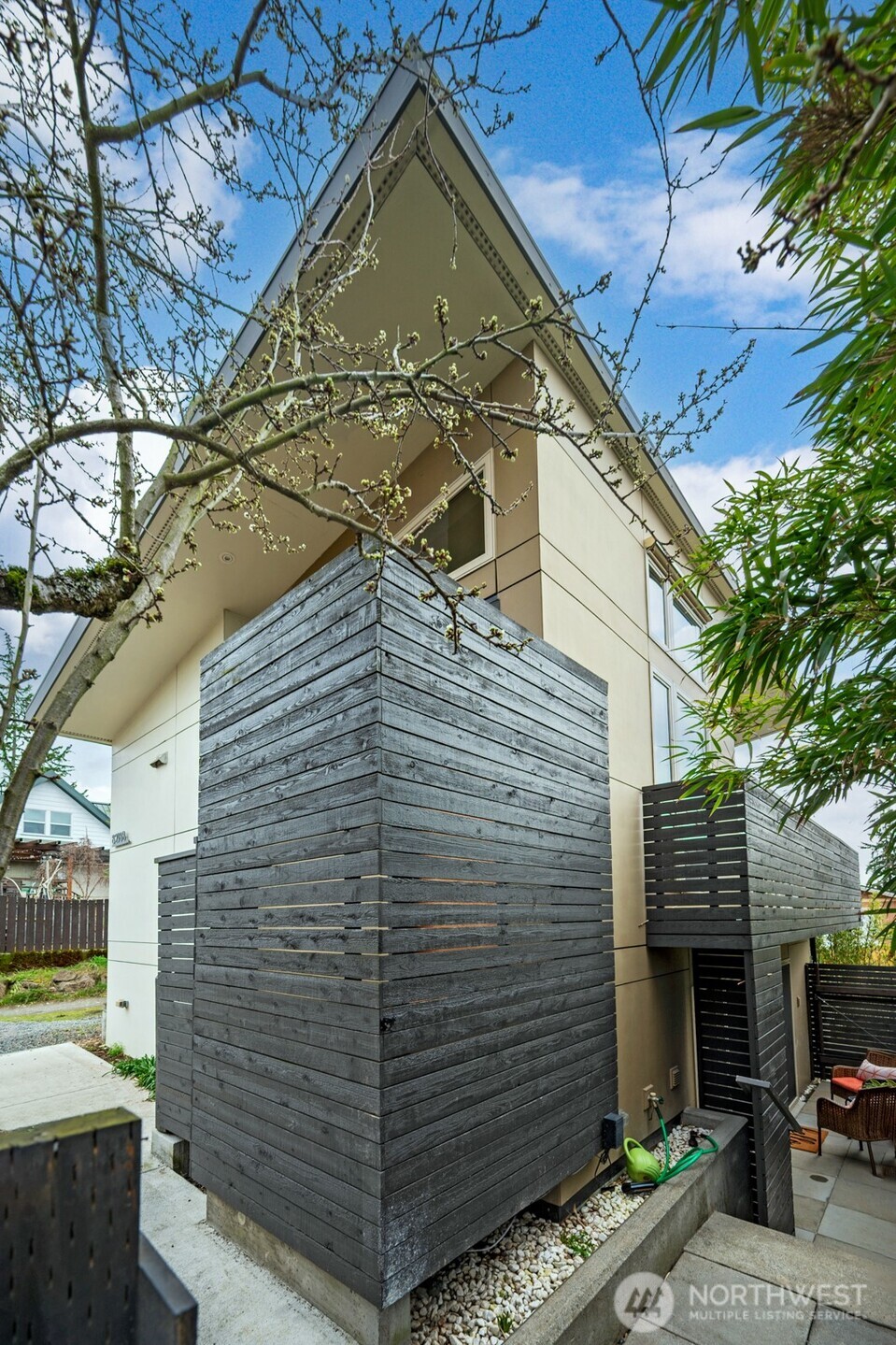 8218 2nd Avenue NE Seattle WA 98115
