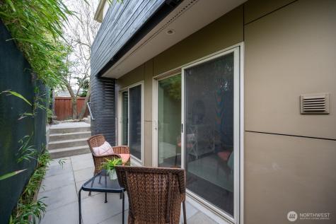8218 2nd Avenue NE Seattle WA 98115
