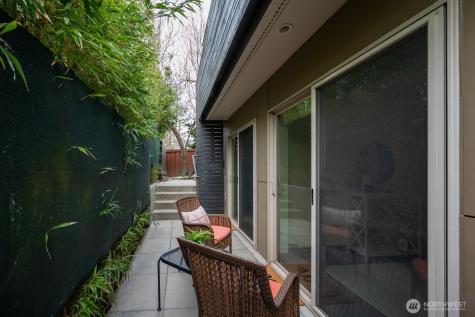 8218 2nd Avenue NE Seattle WA 98115