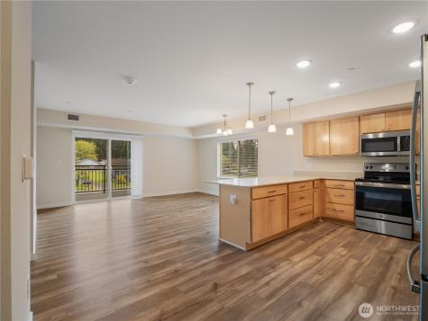 3803 17th Street SW Puyallup WA 98373