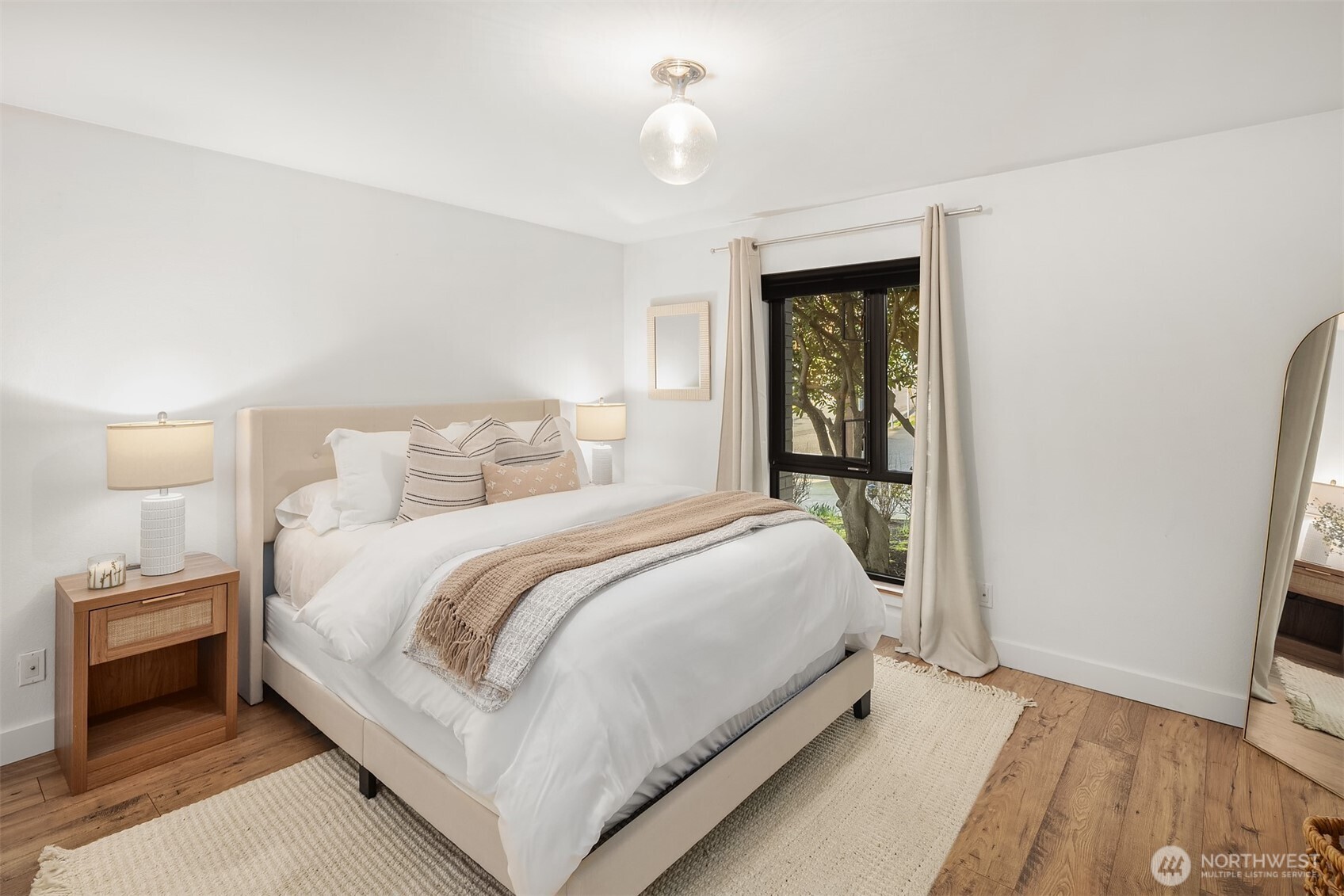 7 Highland Drive Seattle WA 98109