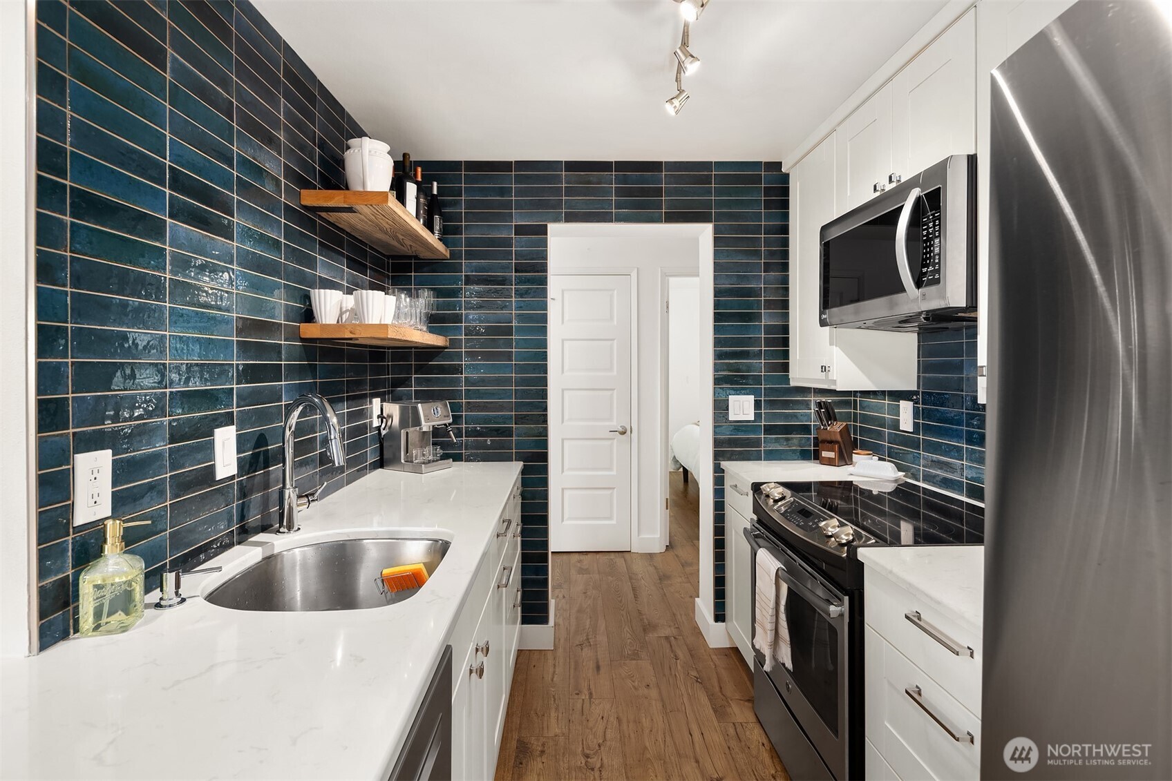 7 Highland Drive Seattle WA 98109