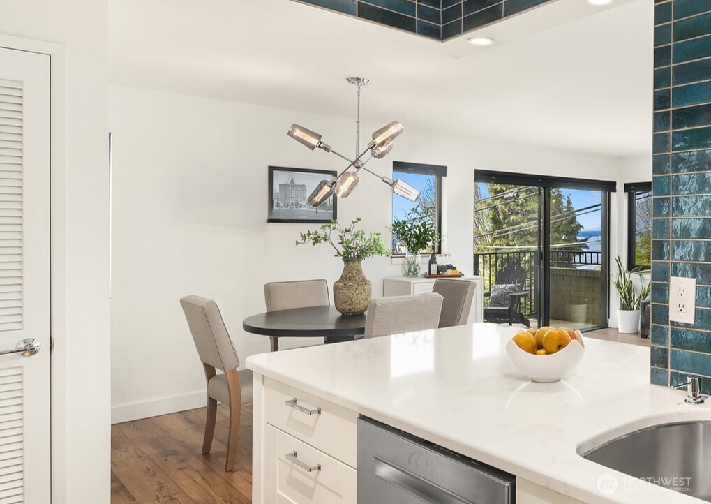 7 Highland Drive Seattle WA 98109