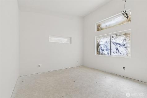 802 SW 132nd Street Burien WA 98146