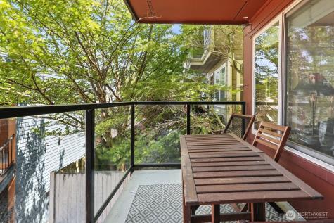 29 Etruria Street Seattle WA 98109