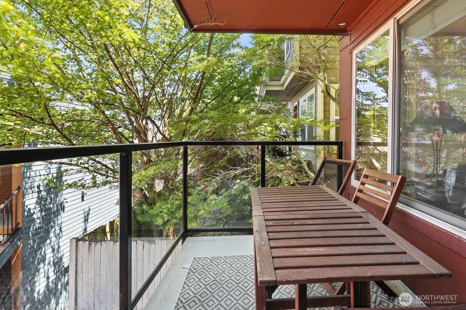 29 Etruria Street Seattle WA 98109