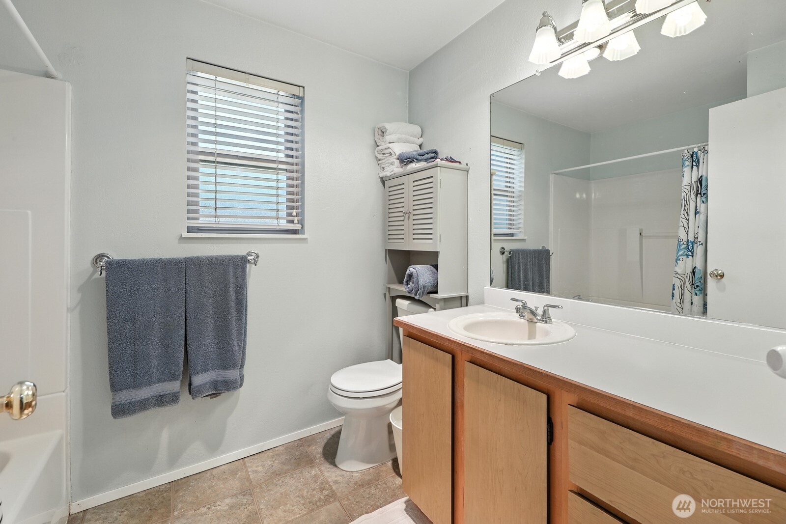 29 Etruria Street Seattle WA 98109