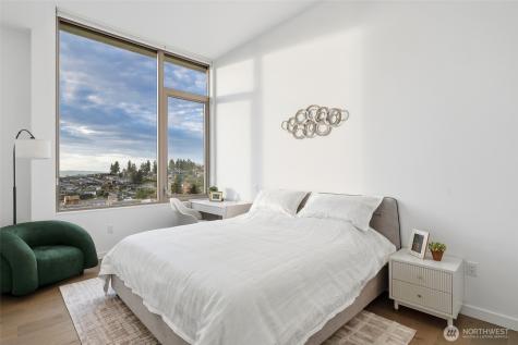 10232 NE 10th Street Bellevue WA 98004