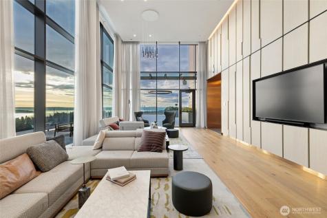 10232 NE 10th Street Bellevue WA 98004