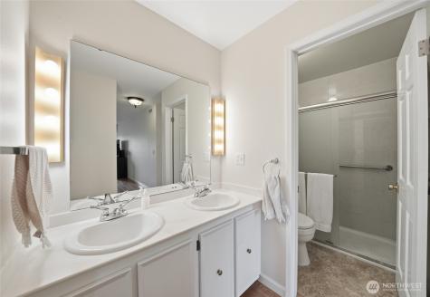 2565 Dexter Avenue N Seattle WA 98109