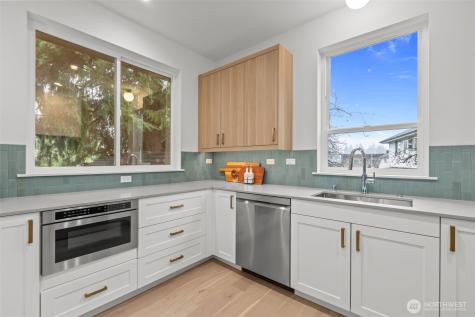 3550 S Dawson Street Seattle WA 98118