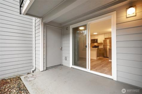12618 109th Court NE Kirkland WA 98034