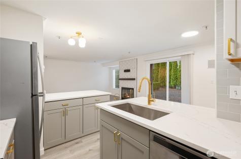 12618 109th Court NE Kirkland WA 98034