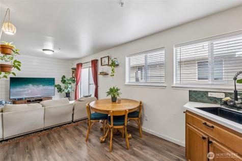 5913 111th Street Court E Puyallup WA 98373