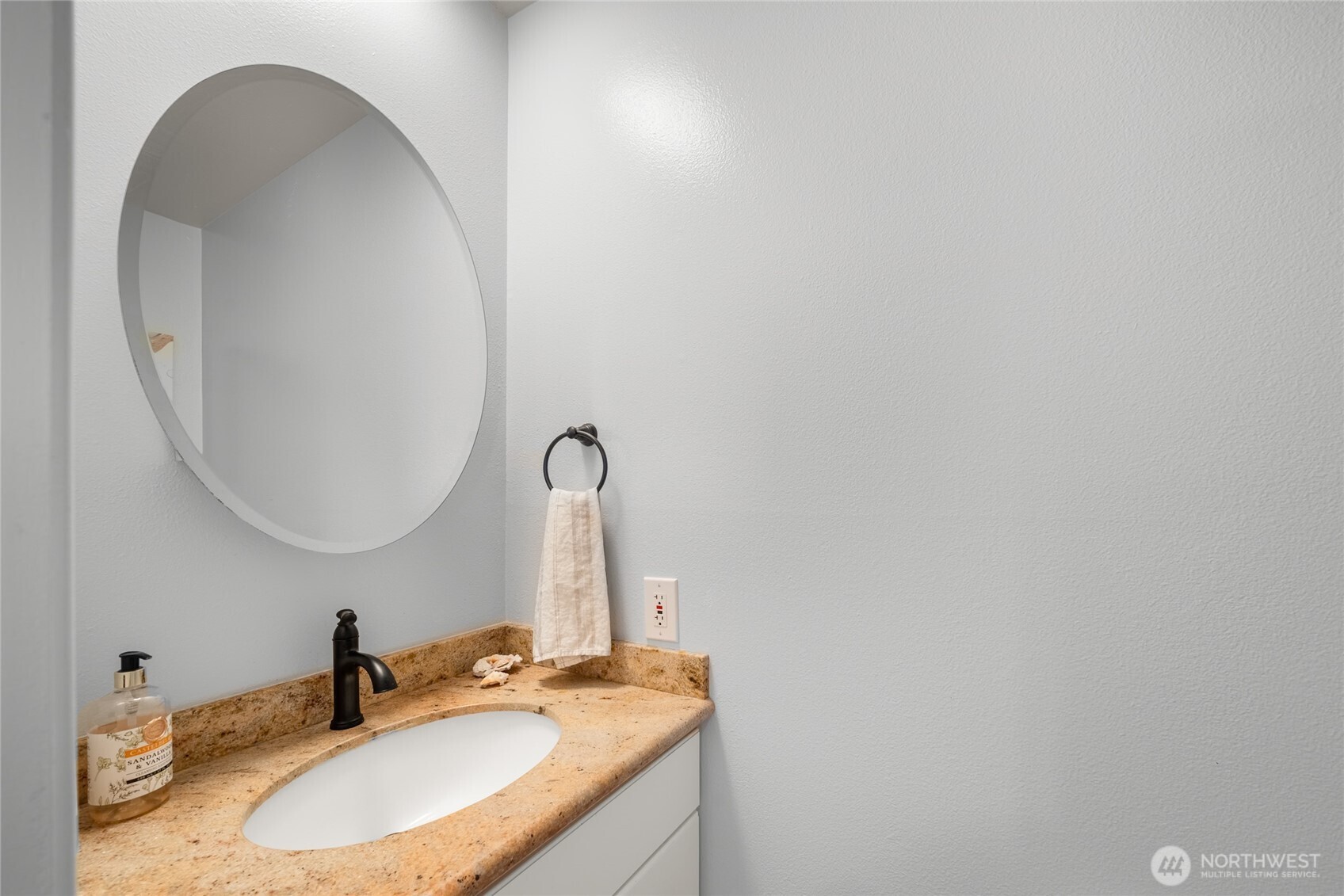 33617 G Street Ocean Park WA 98640