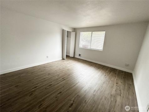 25051 144th Pl SE Kent Wa 98042 Kent WA 98042