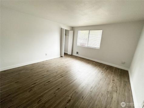 25051 144th Pl SE Kent Wa 98042 Kent WA 98042