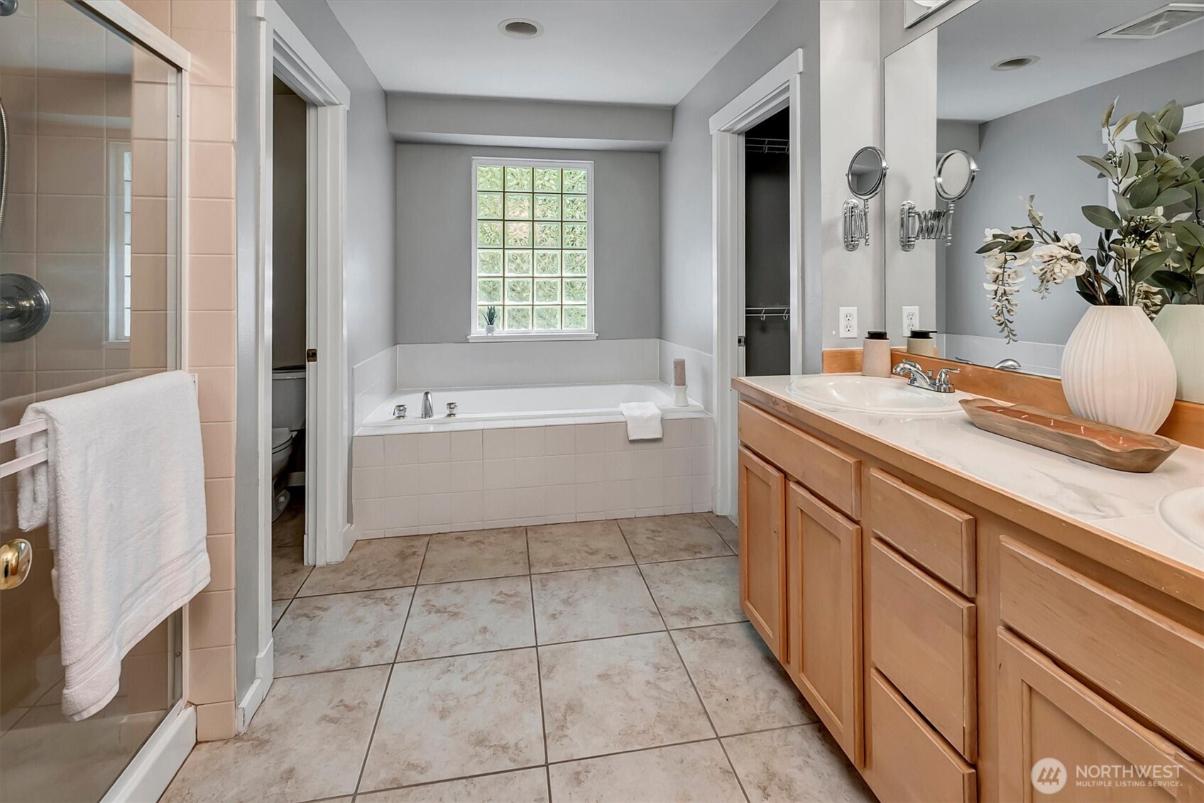 1601 NE Katsura Street Issaquah WA 98029