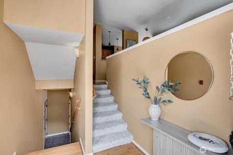 1601 NE Katsura Street Issaquah WA 98029