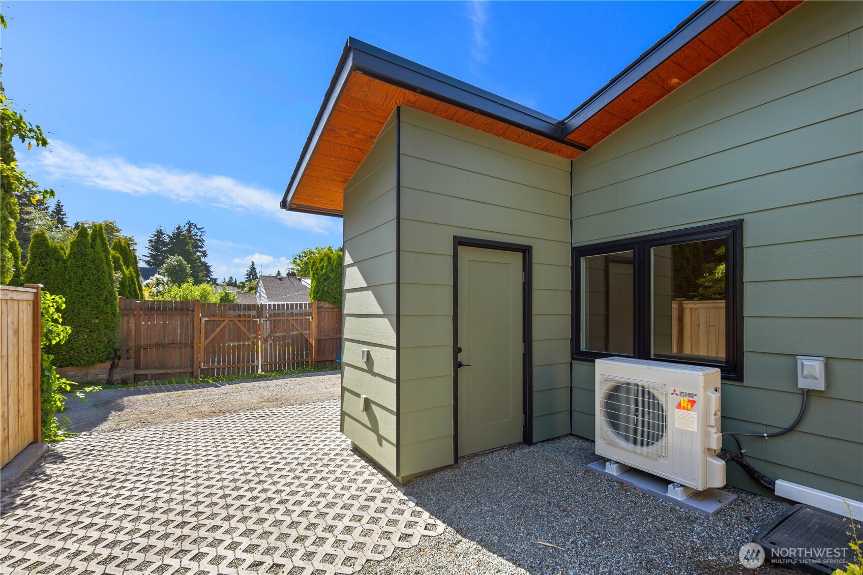 8623 30th Avenue SW Seattle WA 98126