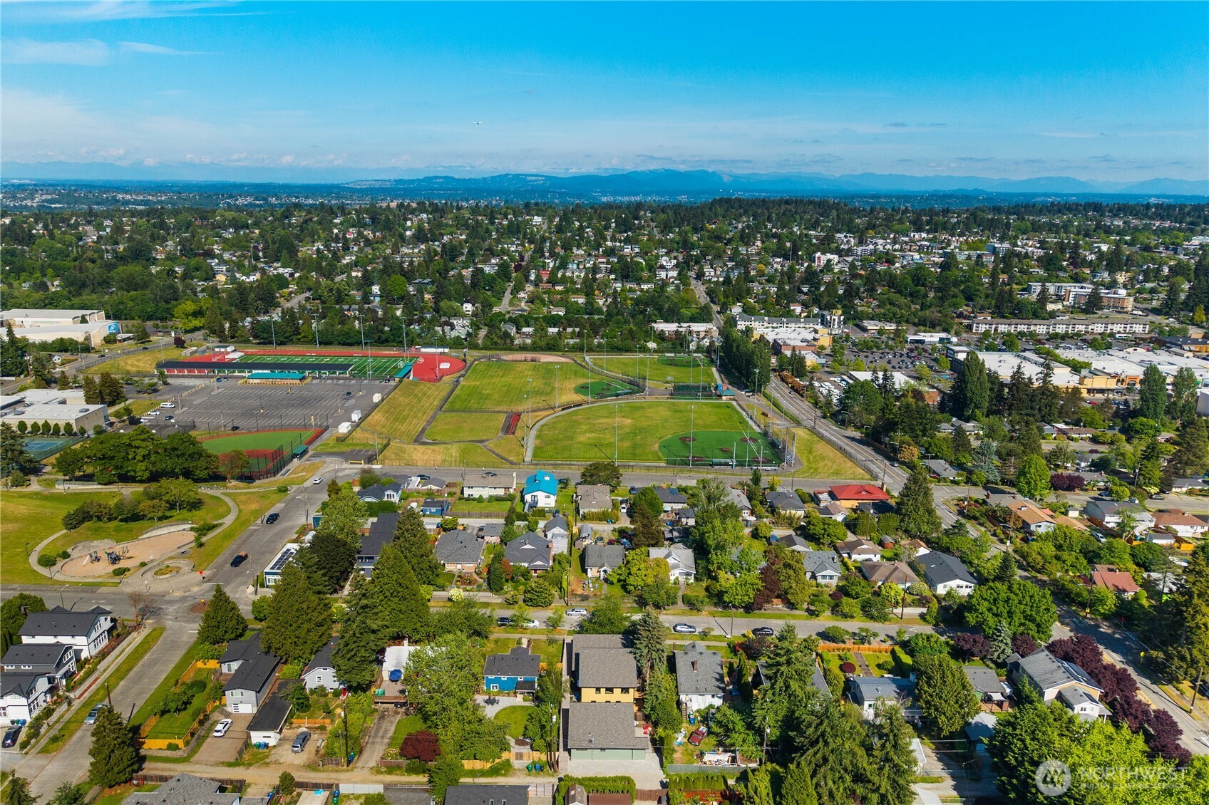 8623 30th Avenue SW Seattle WA 98126