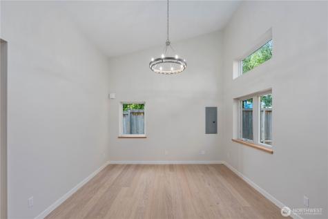 8623 30th Avenue SW Seattle WA 98126