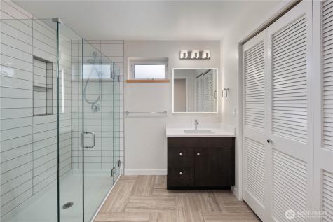 8623 30th Avenue SW Seattle WA 98126