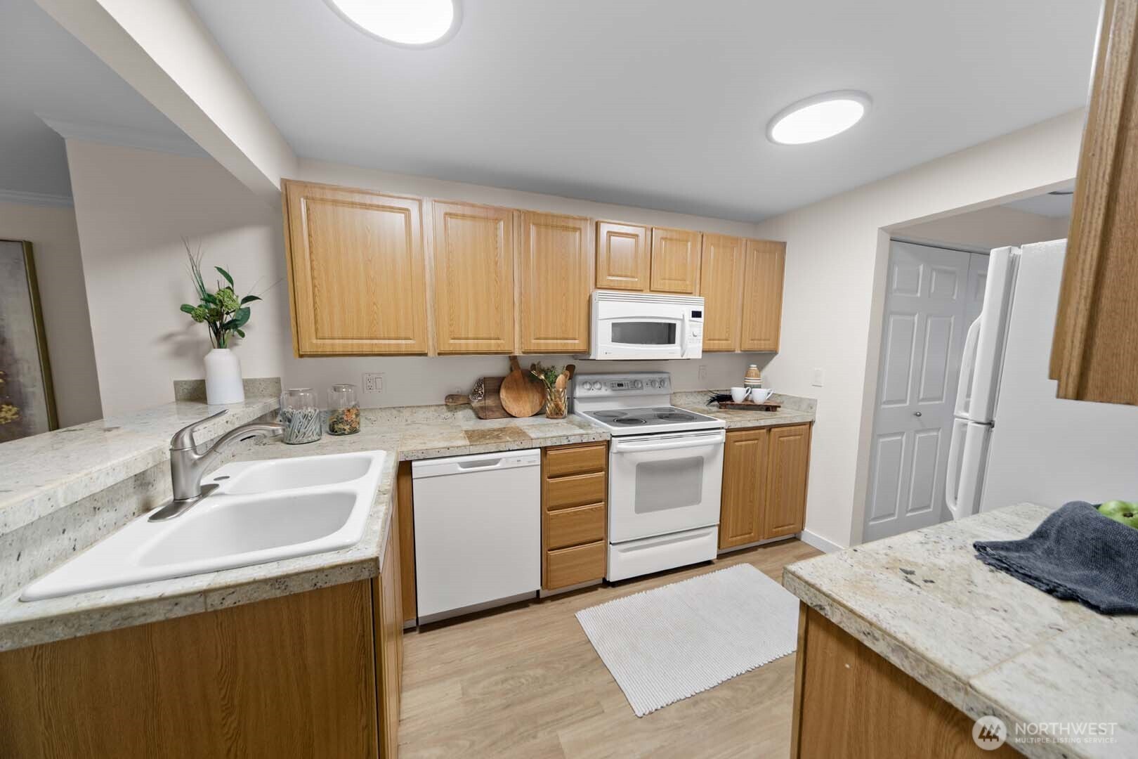 12636 100th Lane NE Kirkland WA 98034
