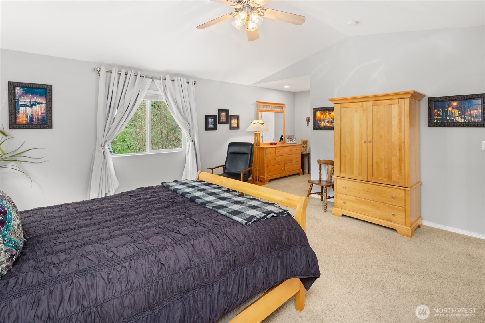 24007 42nd Avenue SE Bothell WA 98021