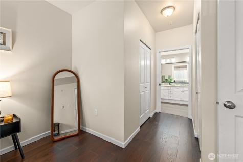 2244 132nd Avenue SE Bellevue WA 98005