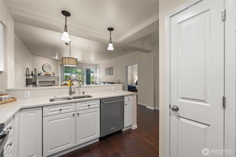 2244 132nd Avenue SE Bellevue WA 98005