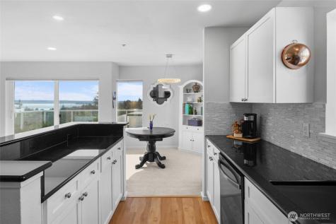 4409 California Avenue SW Seattle WA 98116