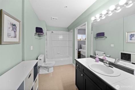 4409 California Avenue SW Seattle WA 98116