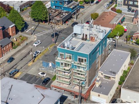 4409 California Avenue SW Seattle WA 98116