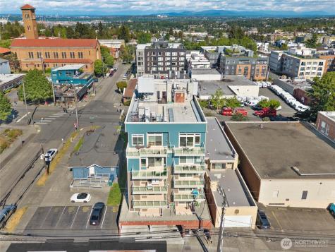 4409 California Avenue SW Seattle WA 98116