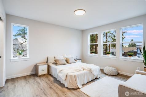 12531 25th Avenue NE Seattle WA 98125