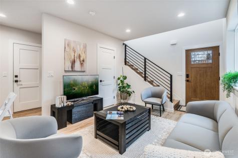 12531 25th Avenue NE Seattle WA 98125
